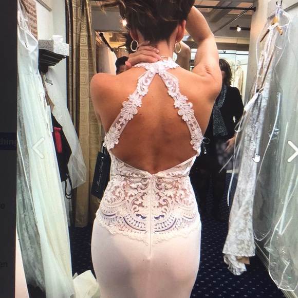 Wedding dress size 4. - Picture 2 of 3